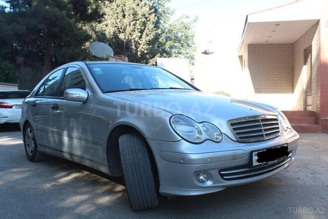 Mercedes C 220 2006, 275,000 km - 2.2 л - Bakı