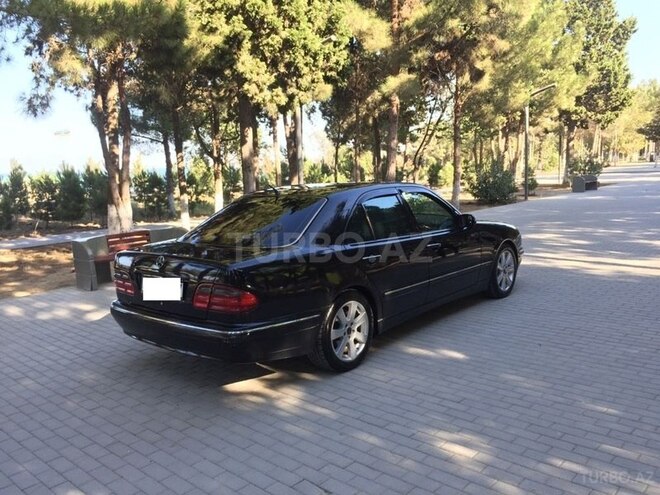 Mercedes E 200 2000, 186,000 km - 2.0 l - Xırdalan