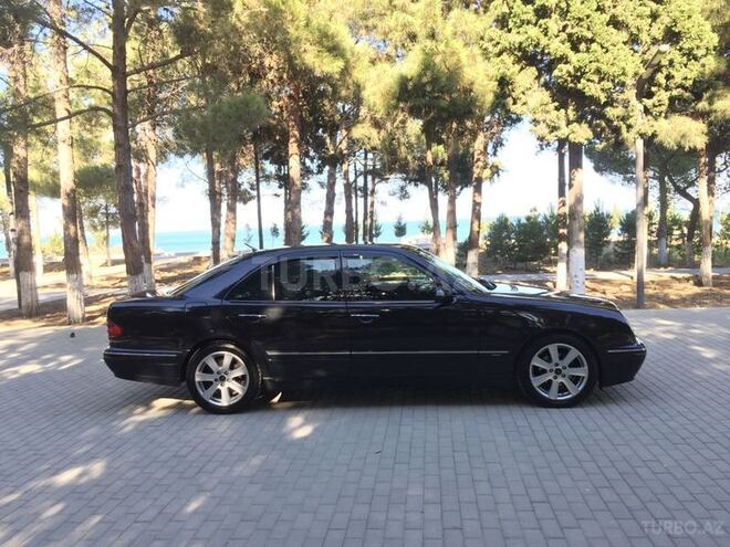Mercedes E 200 2000, 186,000 km - 2.0 l - Xırdalan