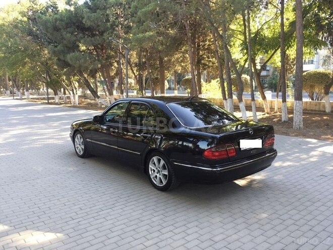 Mercedes E 200 2000, 186,000 km - 2.0 l - Xırdalan