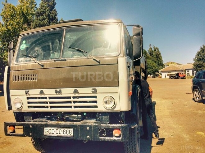 KamAz 55111 1981, 333,377 km - 11.0 l - Lənkəran