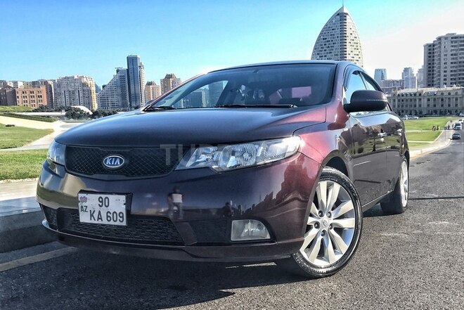 Kia Cerato 2010, 137,000 km - 2.0 л - Bakı
