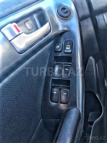 Kia Cerato 2010, 137,000 km - 2.0 л - Bakı