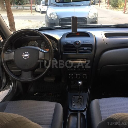 Nissan Sunny 2011, 113,800 km - 1.6 l - Bakı