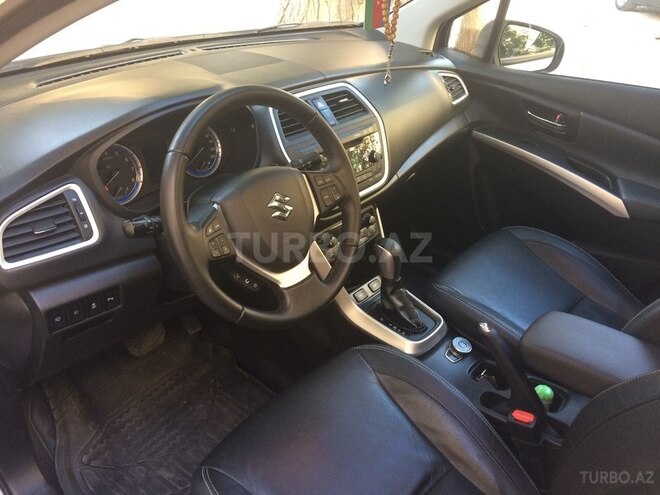 Suzuki SX4 2015, 35,800 km - 1.6 l - Bakı