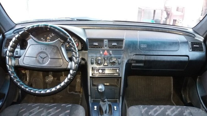 Mercedes C 180 1998, 250,000 km - 1.8 l - Bakı