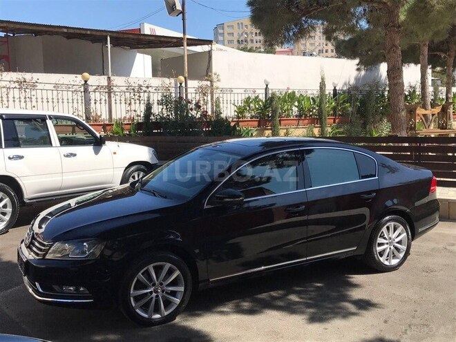 Volkswagen Passat 2013, 110,000 km - 1.8 l - Bakı
