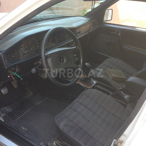 Mercedes 190 1990, 300,000 km - 2.0 l - Bakı