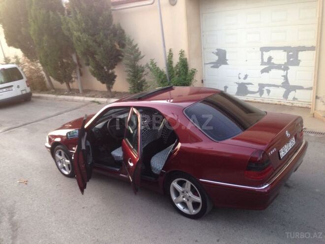 Mercedes C 240 1999, 205,621 km - 2.4 l - Bakı