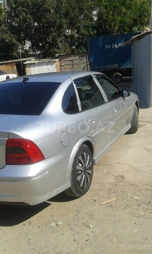 Opel Vectra 1999, 230,000 km - 1.6 l - Bakı
