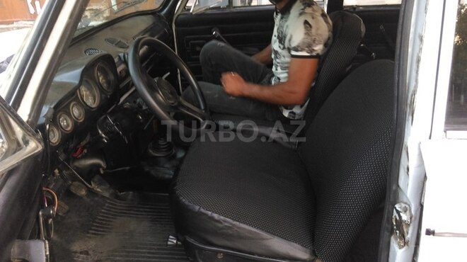 LADA (VAZ) 2106 1981, 380,000 km - 1.3 l - İsmayıllı