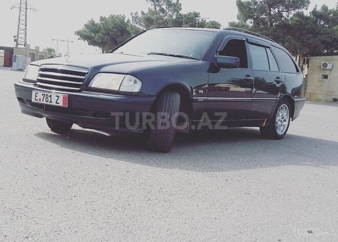 Mercedes C 180 1998, 278,000 km - 2.0 l - Bakı