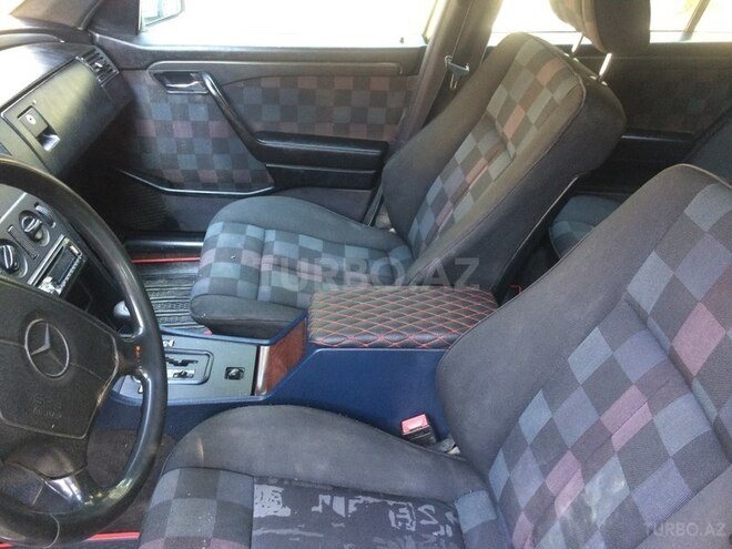 Mercedes C 180 1994, 210,000 km - 1.8 л - Bakı