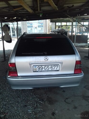 Mercedes C 180 1997, 250,000 km - 1.8 l - Göygöl