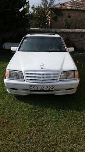 Mercedes C 230 1998, 301,000 km - 2.3 л - Bakı