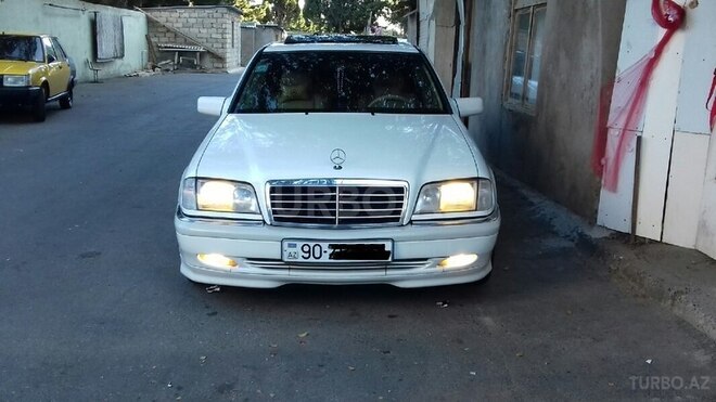Mercedes C 240 1997, 302,105 km - 2.4 л - Bakı