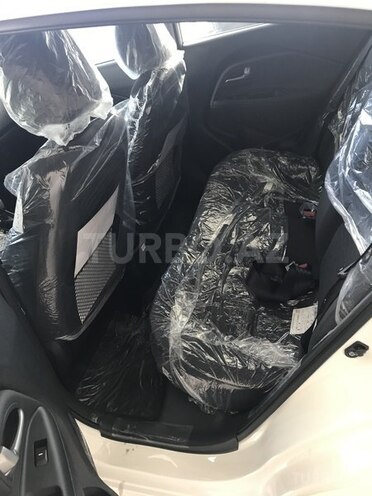 Kia Rio 2015, 0 km - 1.4 l - Sumqayıt