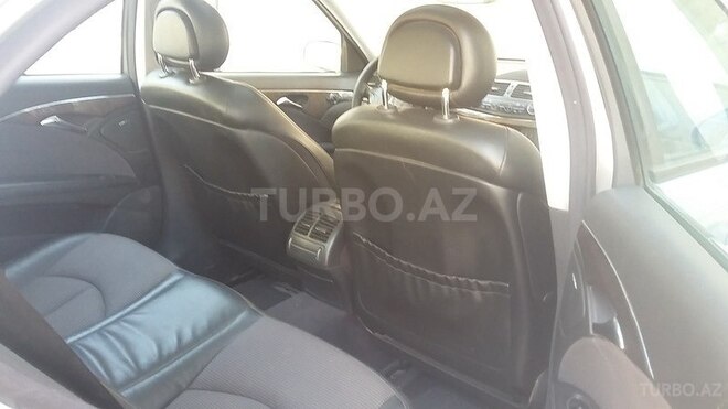 Mercedes E 220 2003, 210,000 km - 2.2 l - Bakı