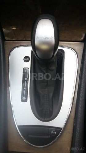 Mercedes E 220 2003, 210,000 km - 2.2 l - Bakı