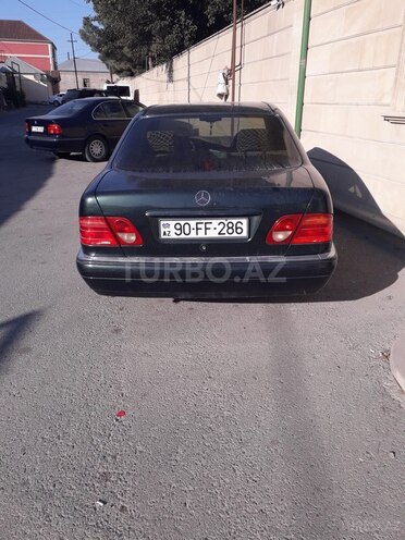 Mercedes E 230 1995, 225,356 km - 2.3 л - Bakı