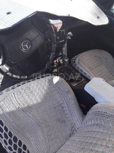 Mercedes E 230 1995, 225,356 km - 2.3 л - Bakı