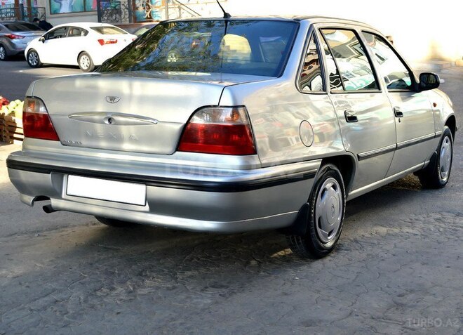 Daewoo Nexia 2007, 206,000 km - 1.5 л - Bakı