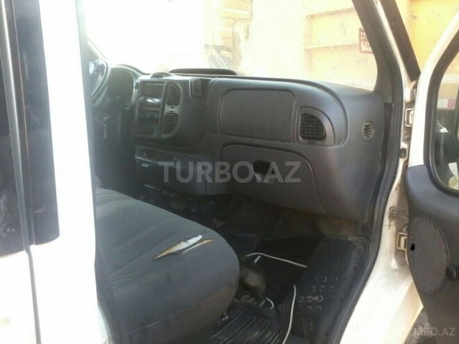 Ford Transit 2001, 300,000 km - 2.4 l - Bakı