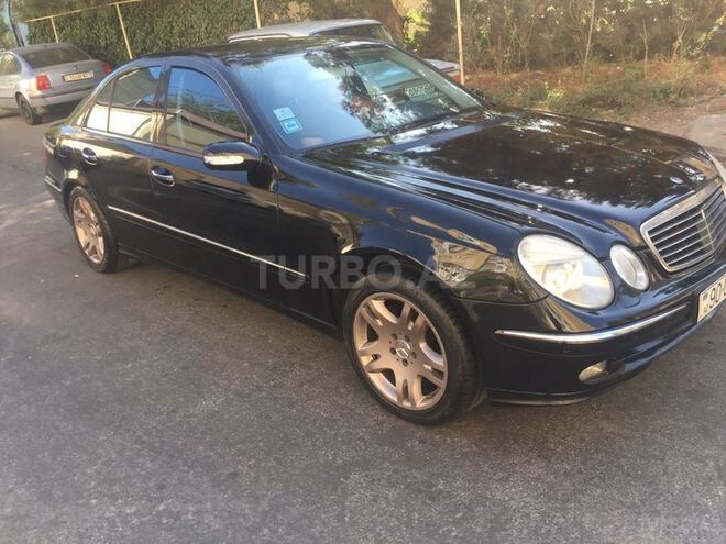 Mercedes E 240 2003, 237,000 km - 2.6 l - Bakı