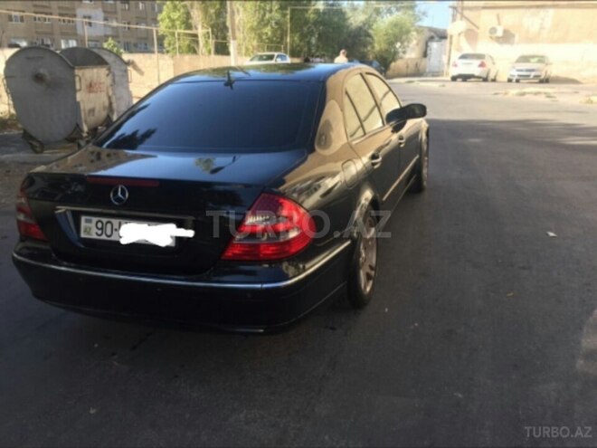 Mercedes E 240 2003, 237,000 km - 2.6 l - Bakı