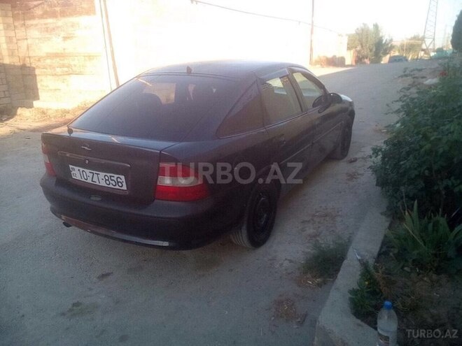 Opel Vectra 1997, 257,341 km - 2.0 l - Bakı