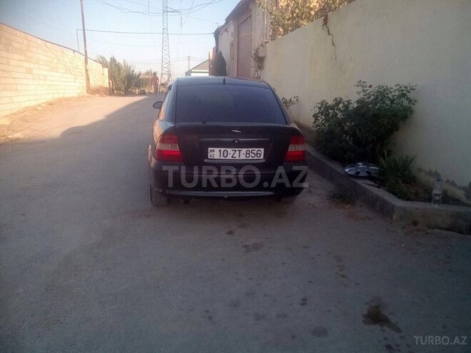Opel Vectra 1997, 257,341 km - 2.0 l - Bakı