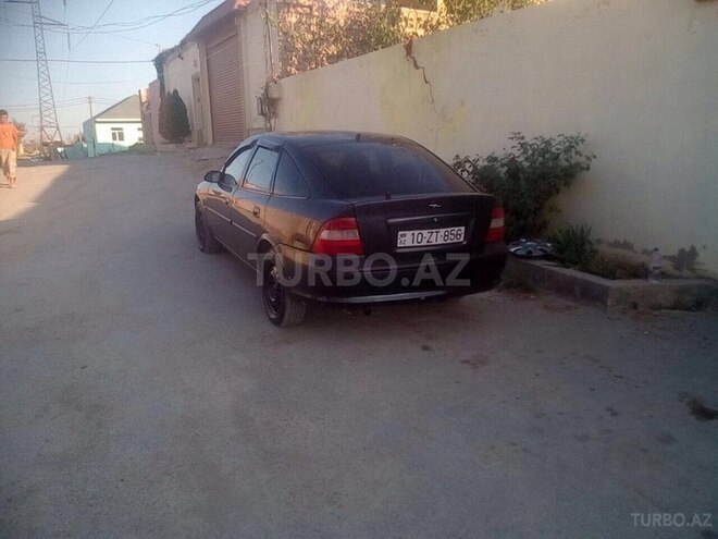 Opel Vectra 1997, 257,341 km - 2.0 l - Bakı