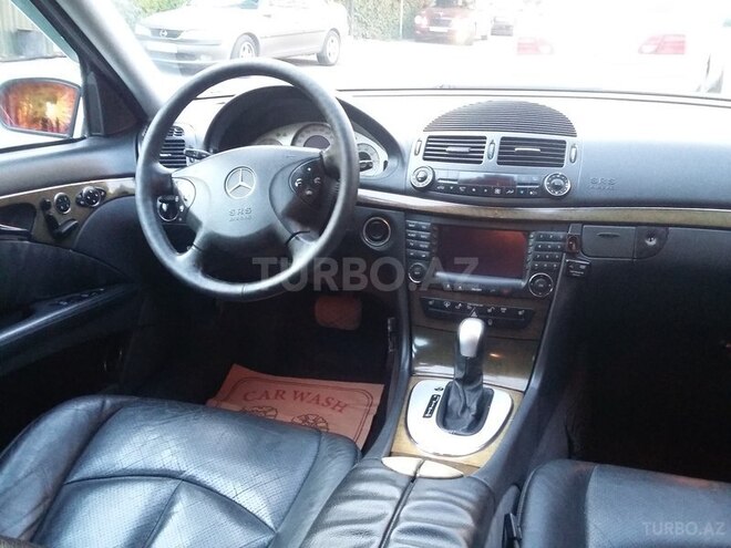 Mercedes E 240 2003, 237,000 km - 2.6 l - Bakı