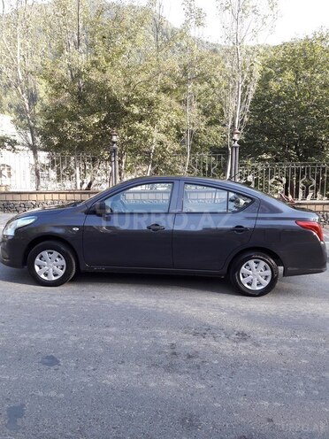 Nissan Sunny 2015, 47,206 km - 1.5 l - Qəbələ