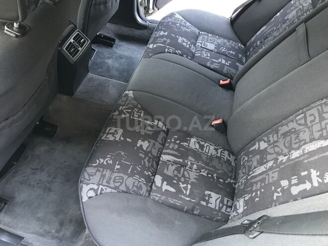 Mercedes E 240 1998, 210,400 km - 2.4 l - Sumqayıt