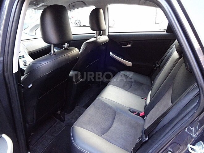 Toyota Prius 2013, 67,000 km - 1.8 l - Bakı