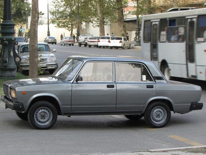 LADA (VAZ) 2107 2010, 65,300 km - 1.6 л - Gəncə