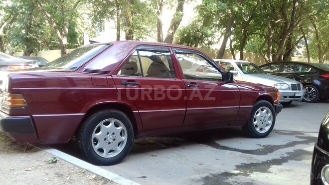 Mercedes 190 1991, 295,000 km - 1.8 l - Bakı