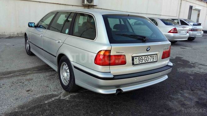 BMW 520 1999, 259,000 km - 2.0 l - Bakı