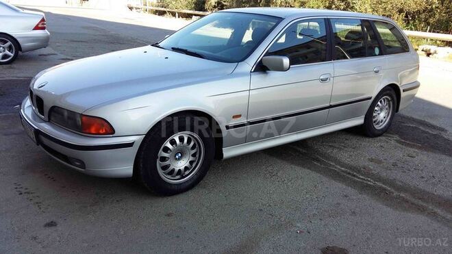 BMW 520 1999, 259,000 km - 2.0 l - Bakı