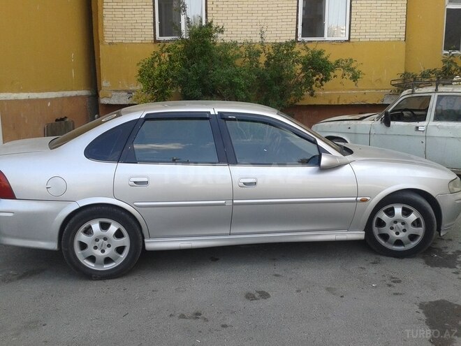 Opel Vectra 1999, 250,000 km - 2.5 l - Sumqayıt