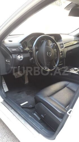 Mercedes E 350 2010, 91,000 km - 3.5 l - Bakı