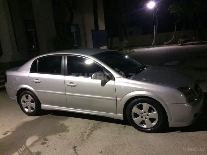 Opel Vectra 2004, 246,000 km - 2.2 л - Bakı