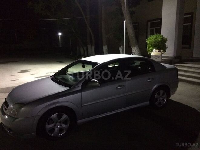 Opel Vectra 2004, 246,000 km - 2.2 л - Bakı