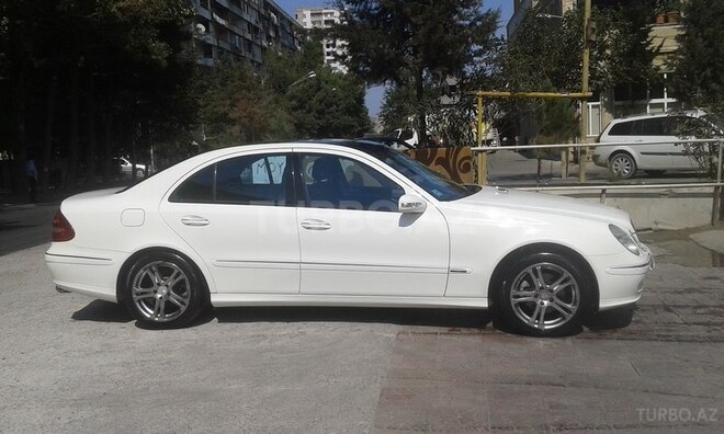 Mercedes E 200 2006, 193,000 km - 2.0 l - Bakı