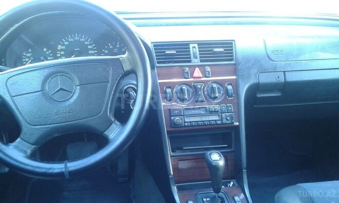 Mercedes C 180 1997, 280,000 km - 1.8 л - Bakı