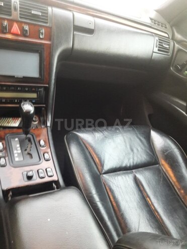 Mercedes E 320 1996, 285,000 km - 3.2 l - Şirvan