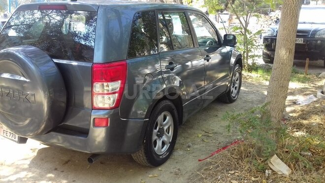 Suzuki Grand Vitara 2007, 350,000 km - 2.7 l - Bakı