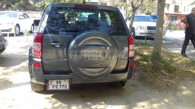 Suzuki Grand Vitara 2007, 350,000 km - 2.7 l - Bakı