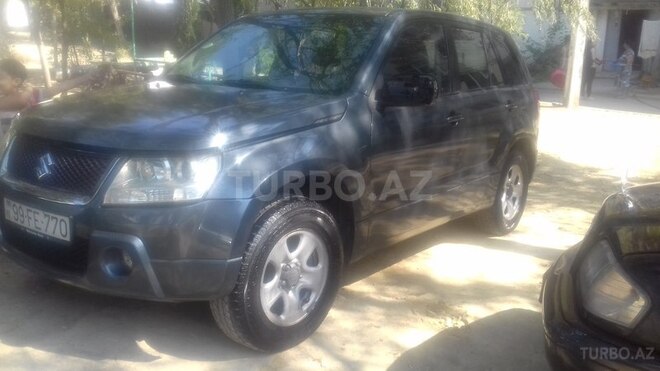 Suzuki Grand Vitara 2007, 350,000 km - 2.7 l - Bakı